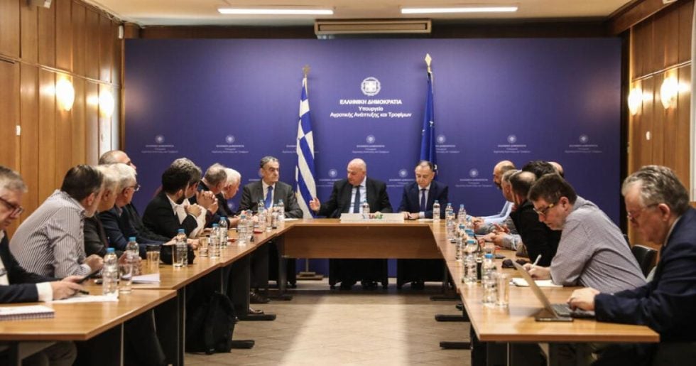 Ασαφείς υποσχέσεις με πολλά θολά σημεία